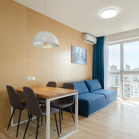 Petrovdom 234-241-86-96 In City View Apartments At Rc Kvartet,Near Central Railway Station Киев Екстериор снимка
